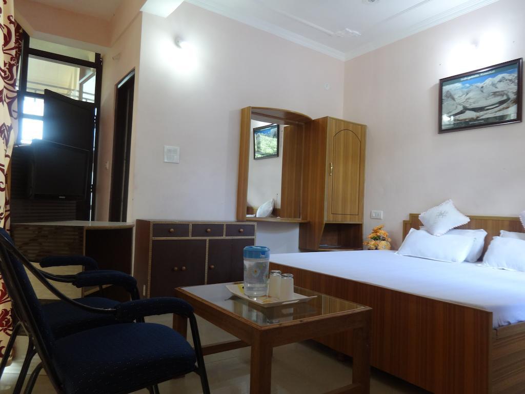 Hotel Kumar Residency Dharamshala Camera foto