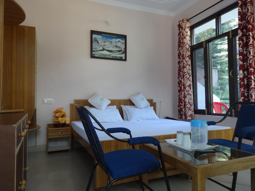 Hotel Kumar Residency Dharamshala Camera foto
