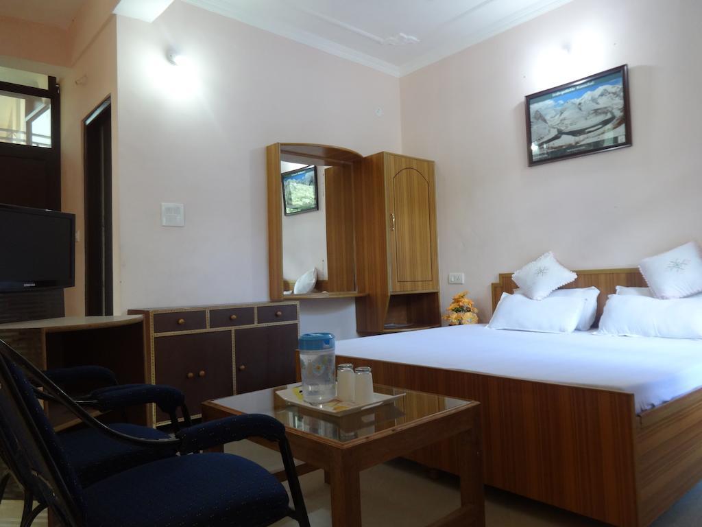 Hotel Kumar Residency Dharamshala Camera foto
